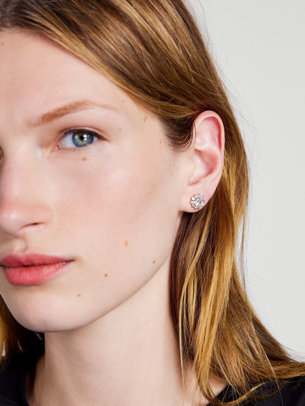 Women's  clear.  sunny stone halo studs | Kate Spade