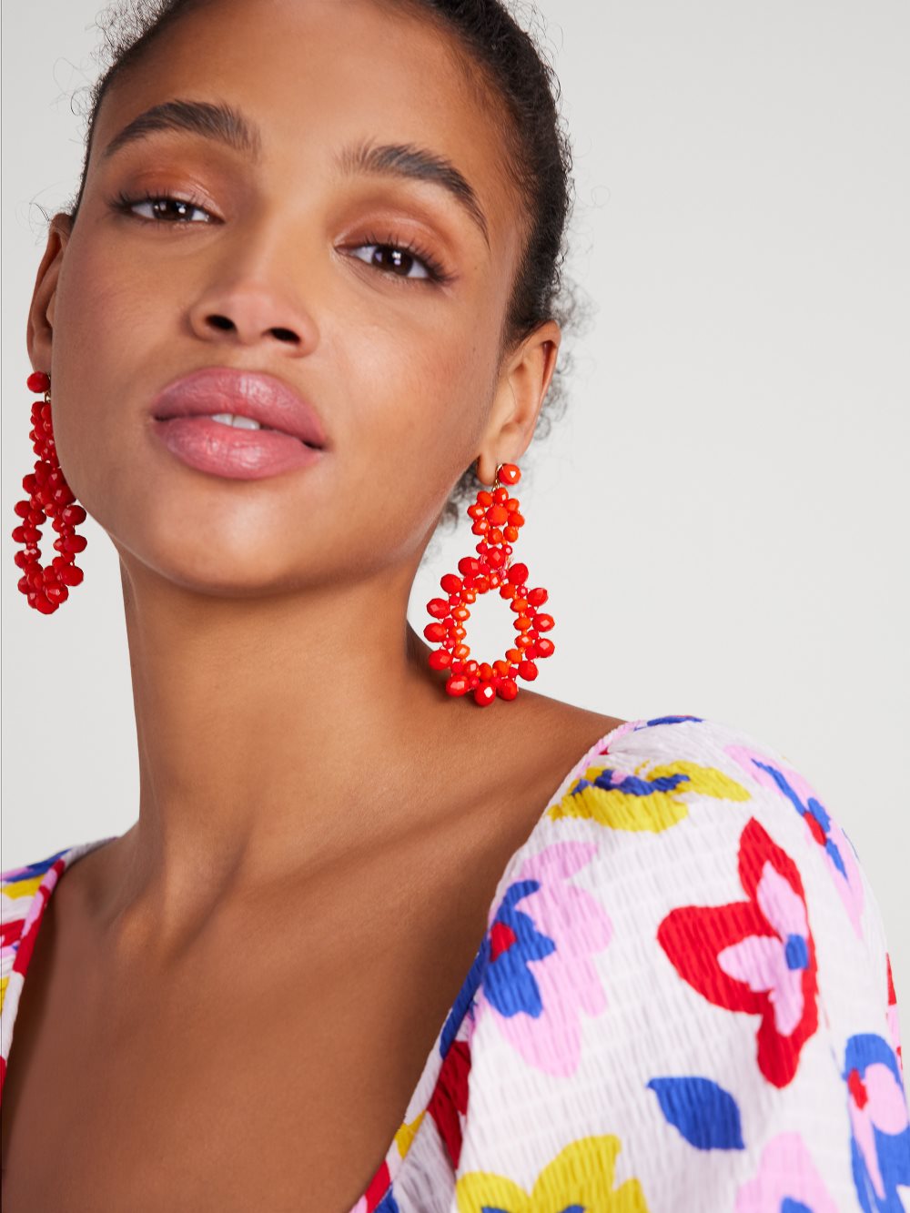 Women's coral marguerite beaded earrings | Kate Spade